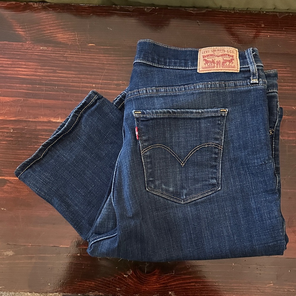 Levi's Women's 314 Shaping Straight Leg Jeans - Dark Blue/Indigo Size 33x32